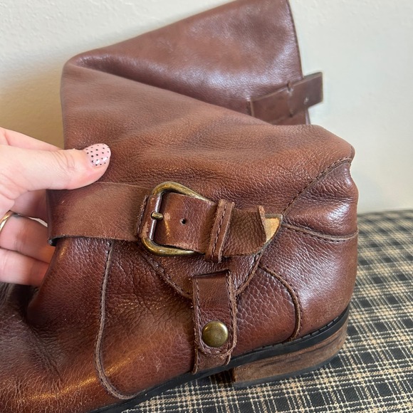 Vintage Nine West Leather Tall Riding Boots Brown Buckle Detail Women's Size 8M - Picture 9 of 9